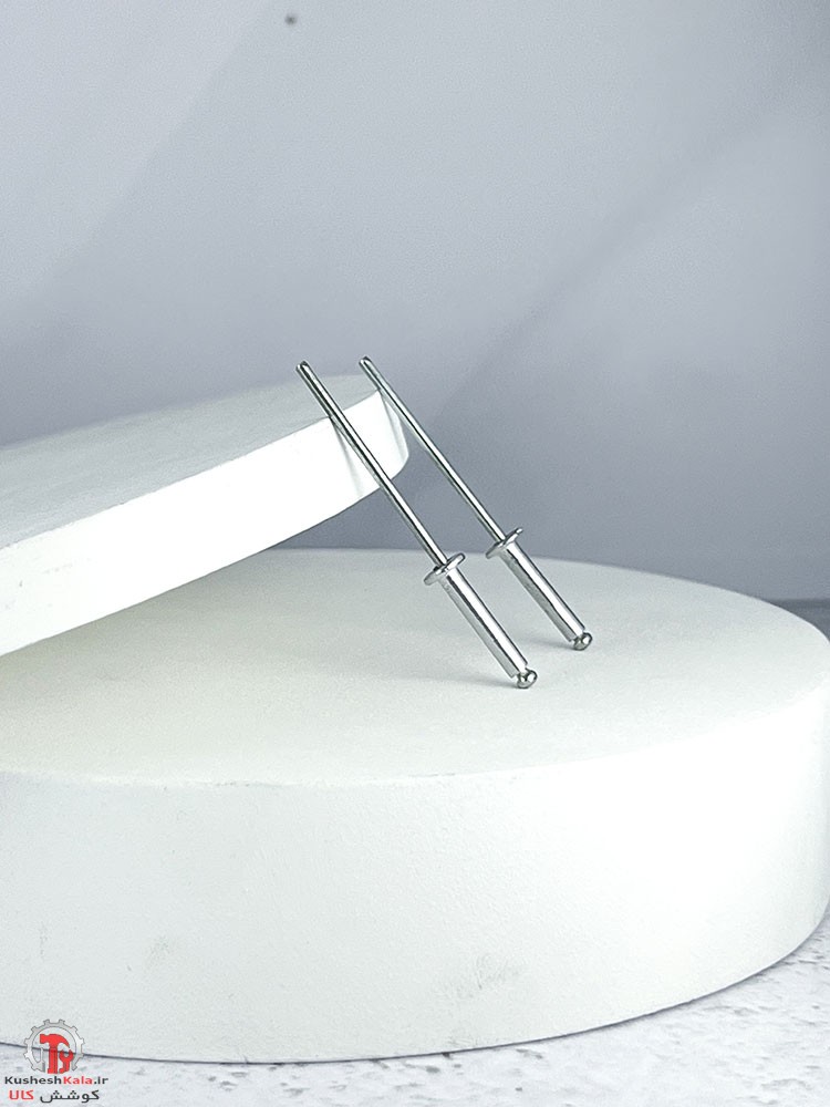 میخ پرچ معمولی 15*3 بسته 1300عددی