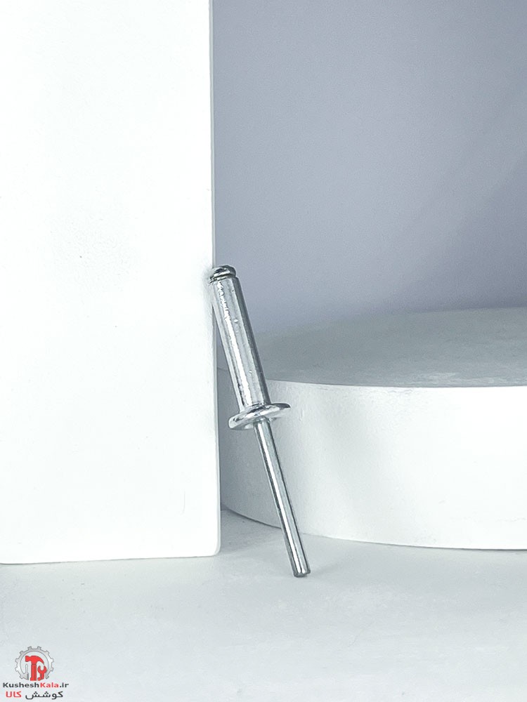 میخ پرچ معمولی 18*4 بسته 650عددی